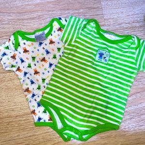 Onesies set of 2